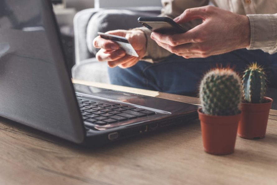 Platby na eshopu: Jak vybrat a zařídit platební metody pro svůj e-shop?