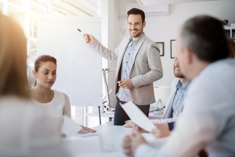 Efektívny business development – kľúč k B2B partnerom pri expanzii do zahraničia