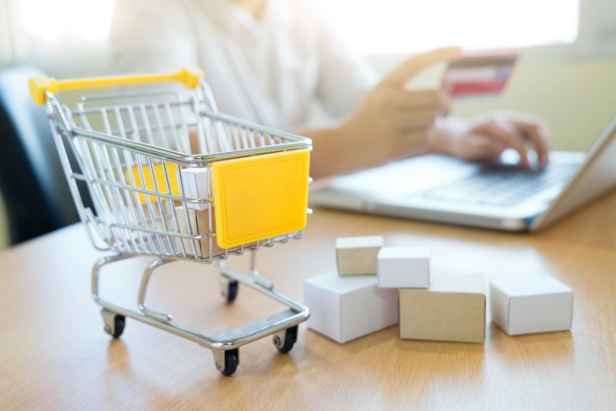 Aktualizované. Zmeny české v legislatíve prehľadne: čo všetko e-shopy čaká?